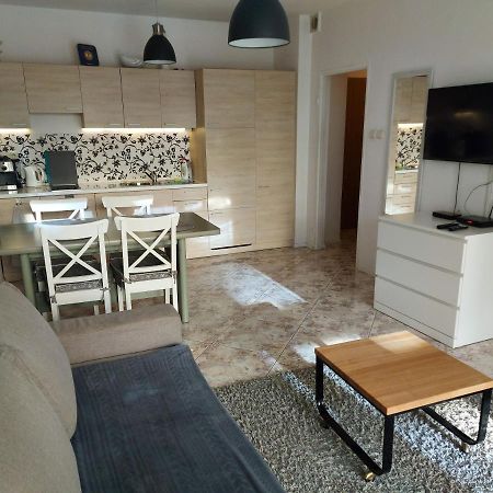Apartament Portowy Z Garazem, Ul Towarowa كولوبرزيغ المظهر الخارجي الصورة
